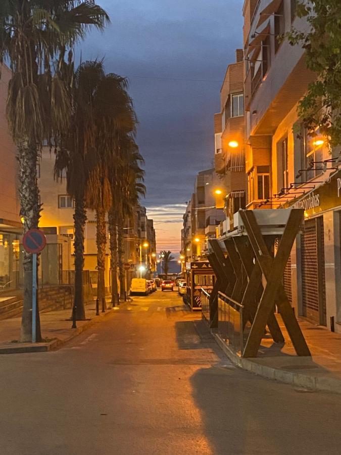 Appartement Vue Laterale Mer Torrevieja Eksteriør bilde
